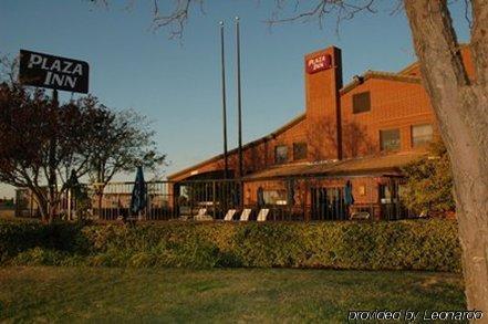 Plaza Inn Midland Buitenkant foto